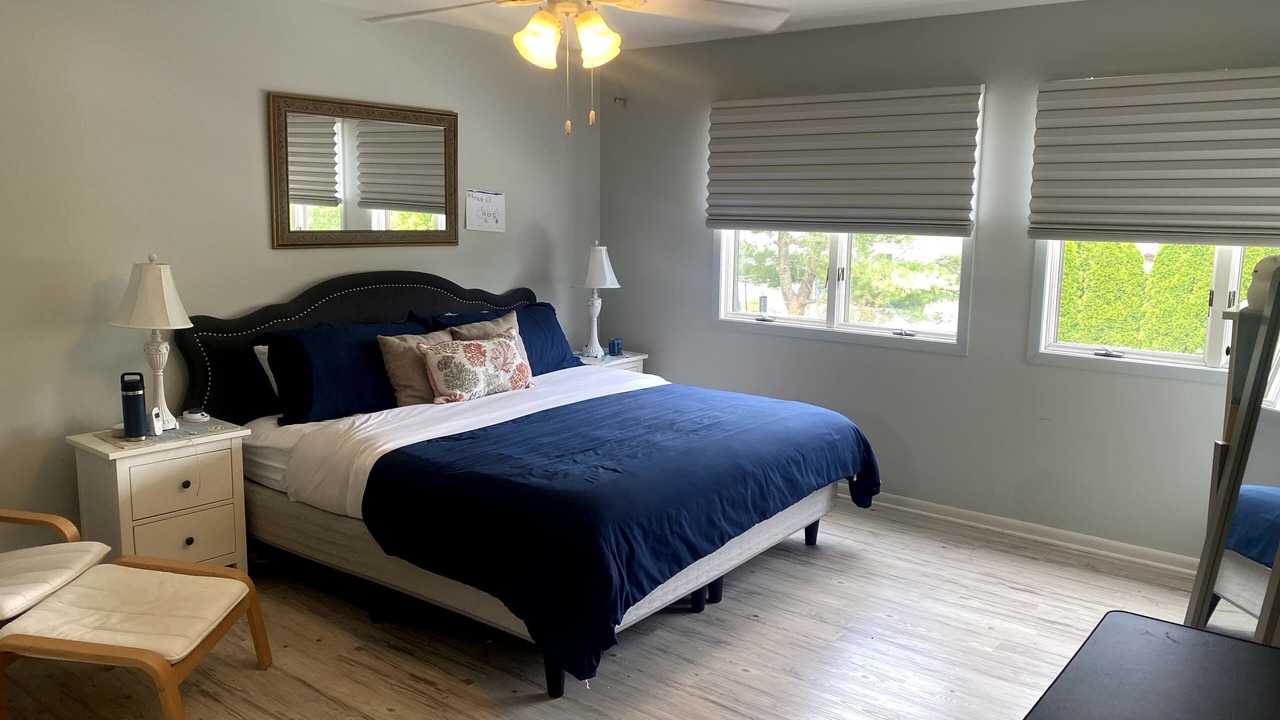 Photo of Bedroom in Avon