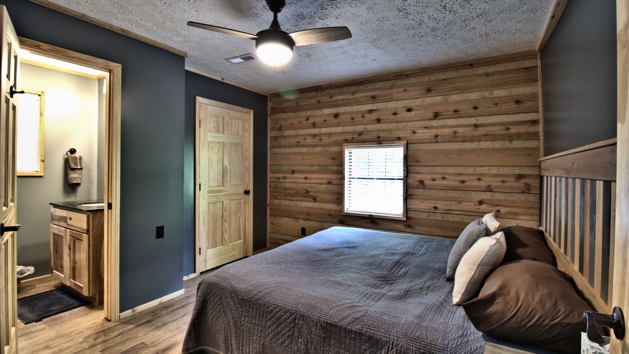Photo of Bedroom in Newport