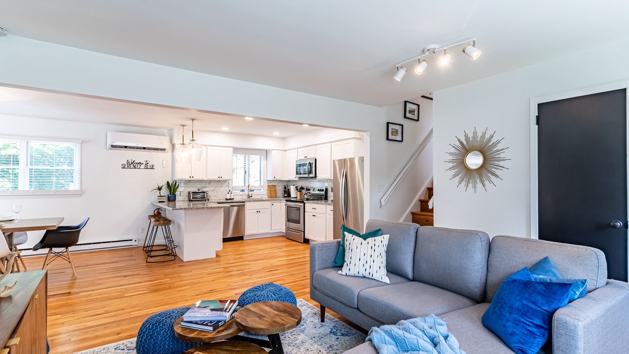 Photo of Bedroom in Bayville