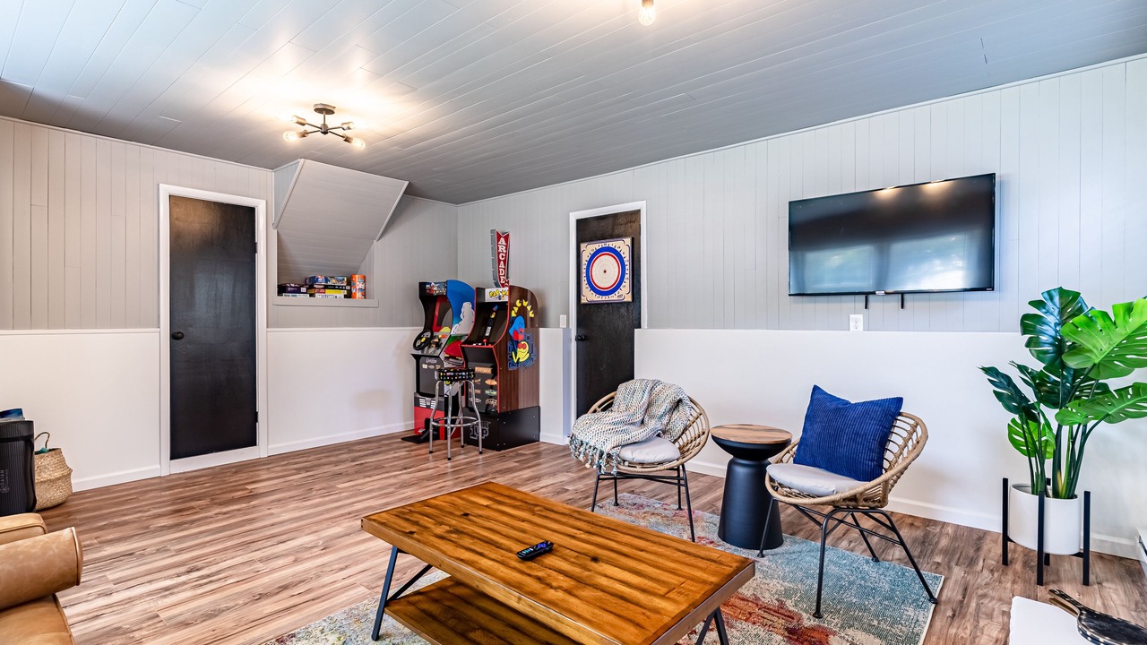 Photo of Livingroom in Bayville