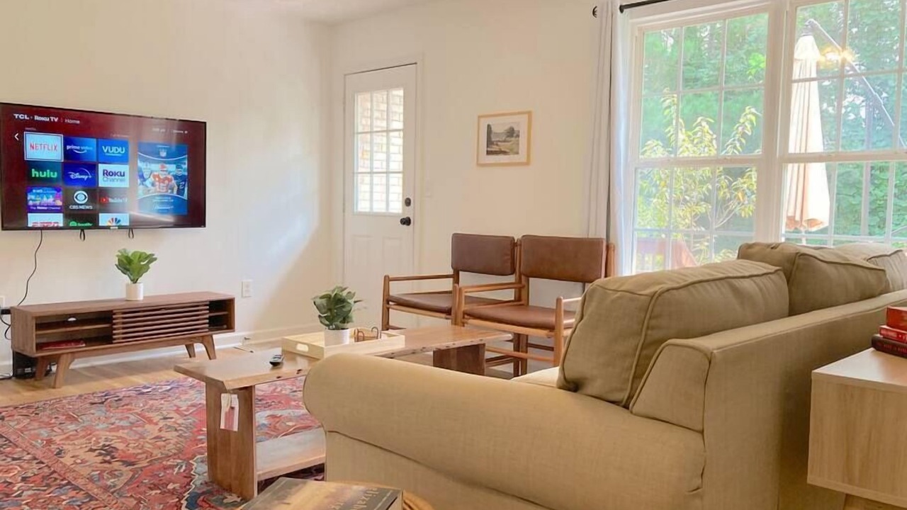 Photo of Livingroom in Cartersville
