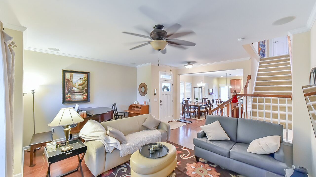 Photo of Livingroom in Chapel Hill