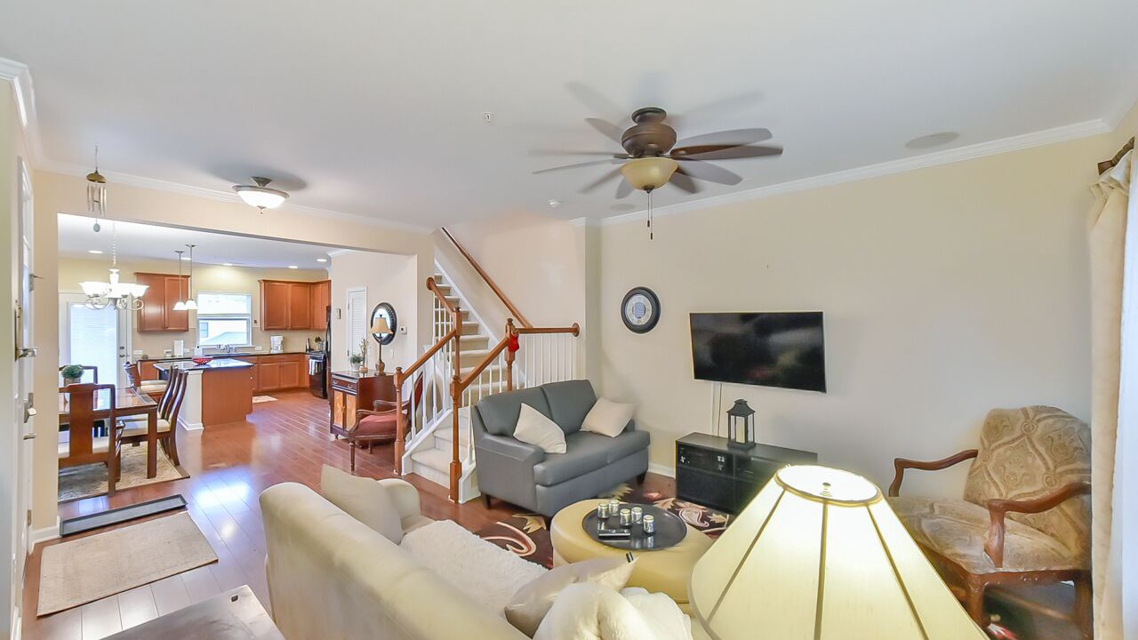 Photo of Livingroom in Chapel Hill