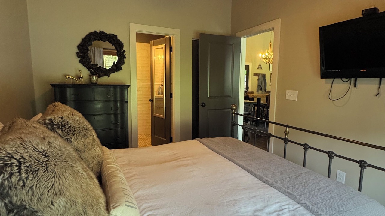 Photo of Bedroom in Beech Mountain