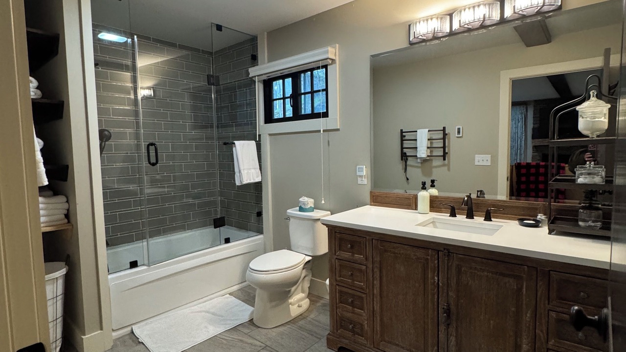 Photo of Bathroom in Beech Mountain