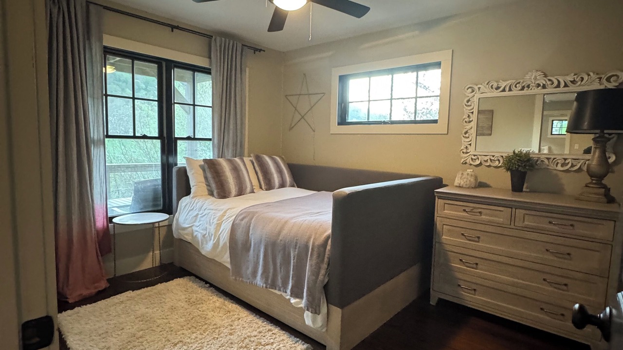 Photo of Bedroom in Beech Mountain