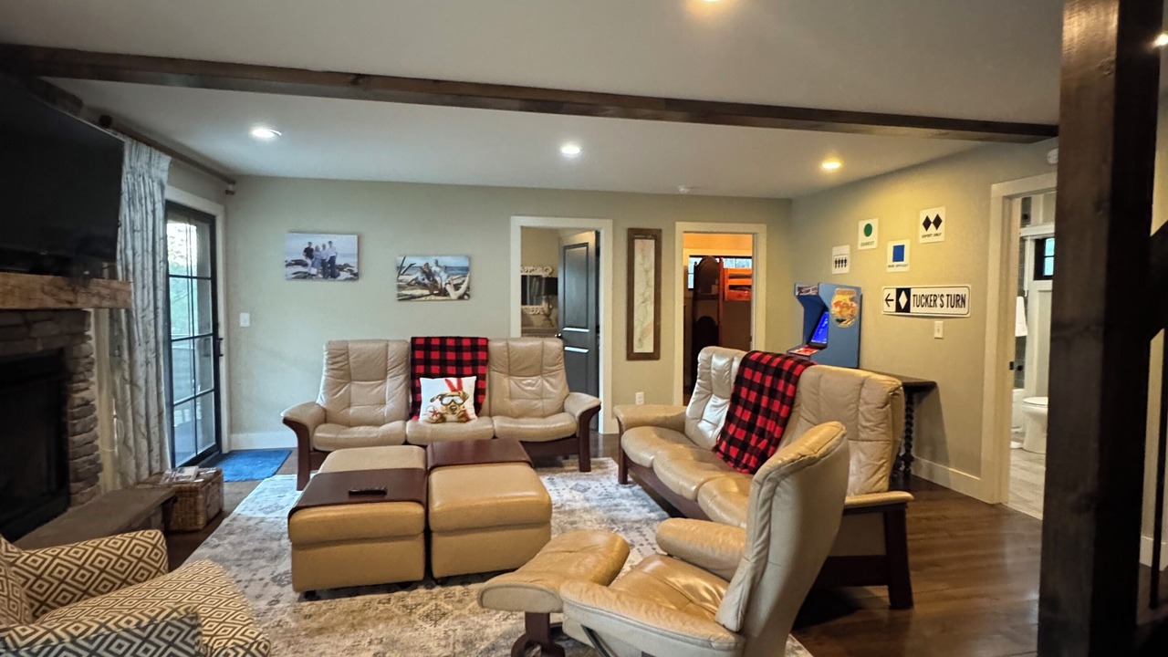 Photo of Livingroom in Beech Mountain