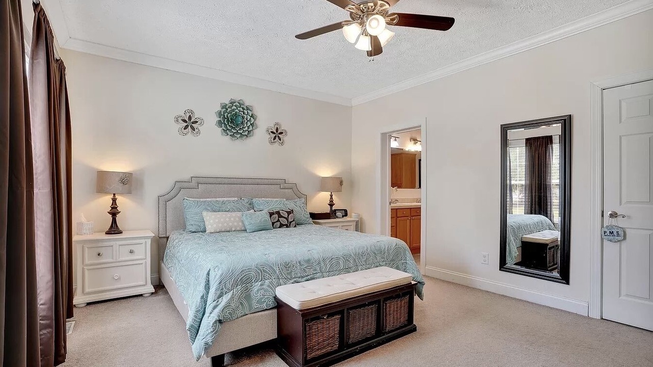 Photo of Bedroom in Castle Hayne