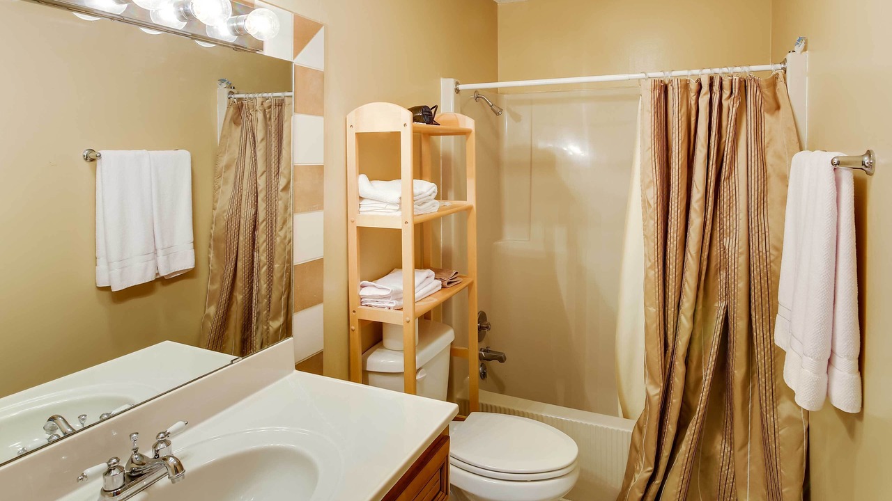 Photo of Bathroom in Fairfield Glade