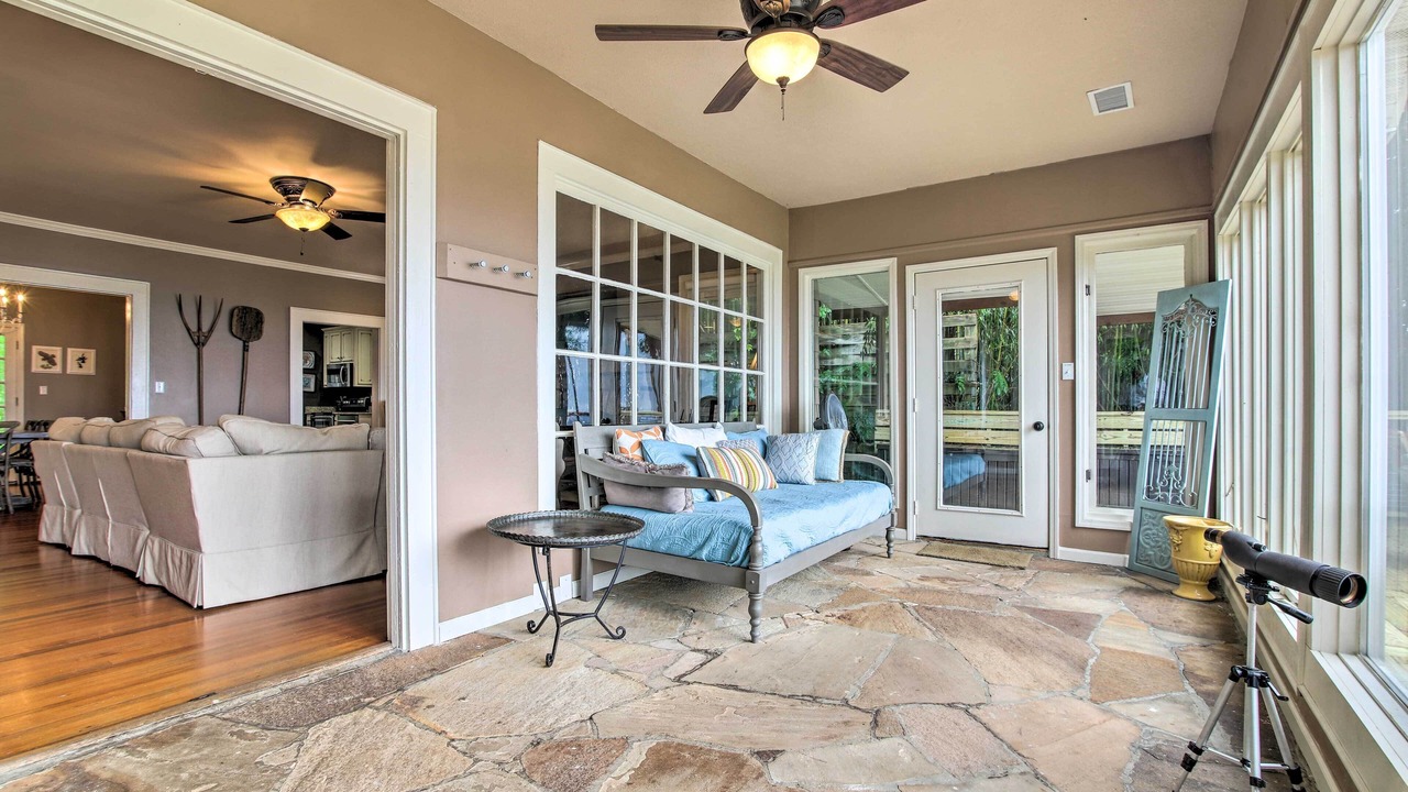 Photo of Bedroom in Menlo
