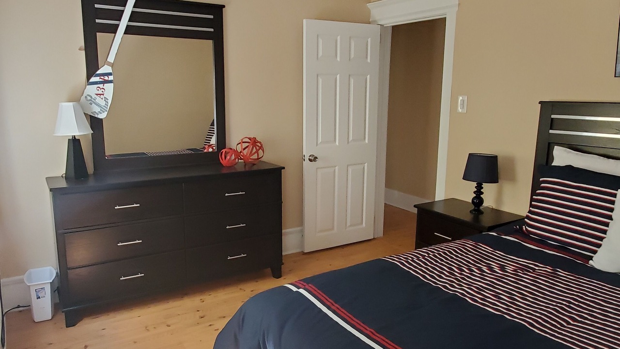 Photo of Bedroom in Ventnor City