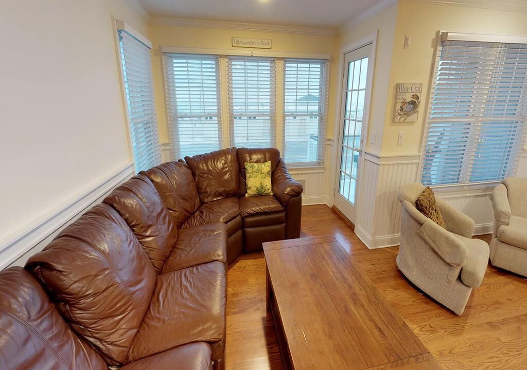 Photo of Livingroom in Ortley Beach