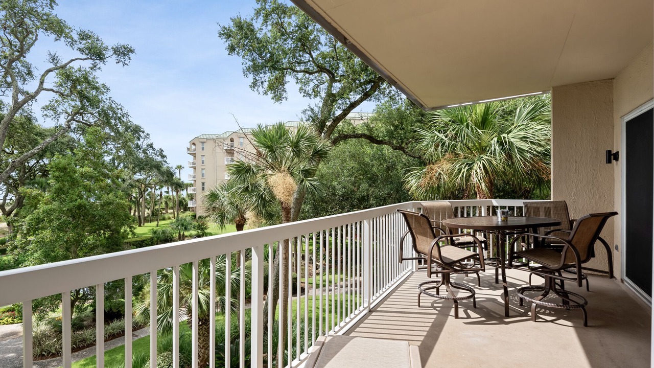 Photo of Patio Balcony in Palmetto Dunes