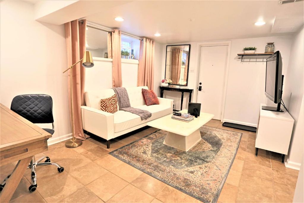 Photo of Livingroom in Silver Spring