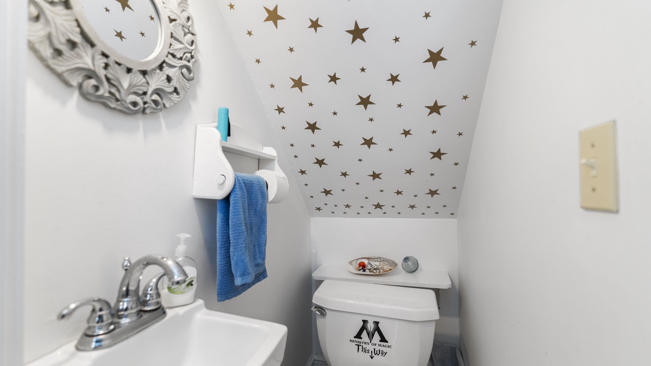 Photo of Bathroom in Colonial Beach