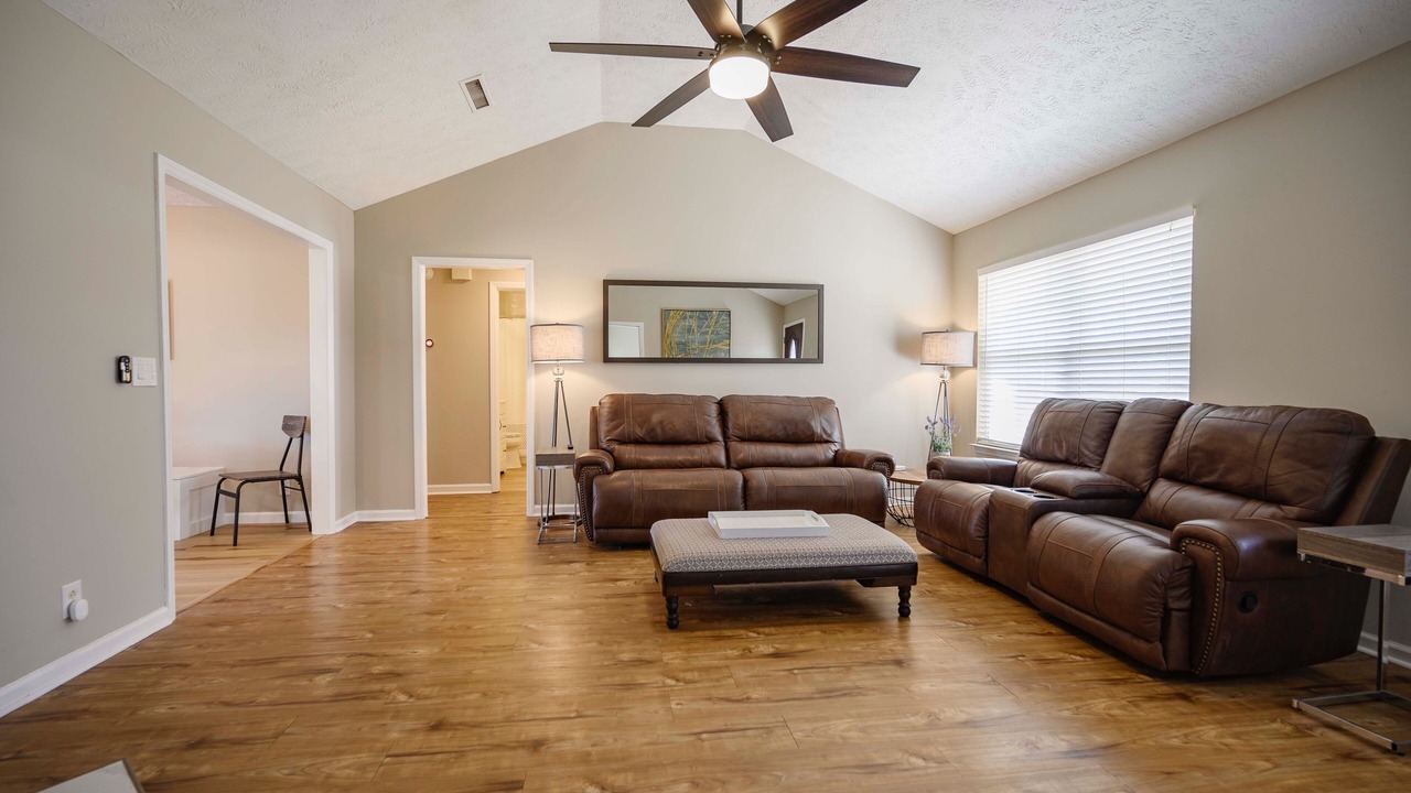 Photo of Livingroom in Murfreesboro
