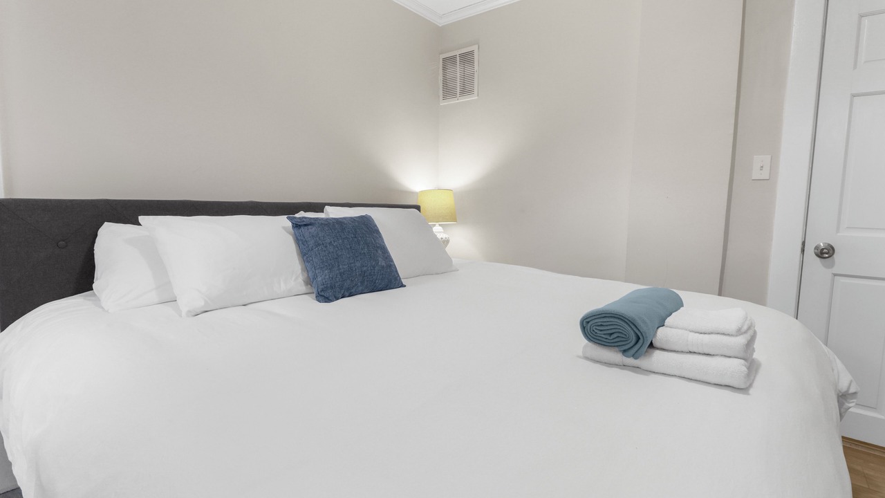 Photo of Bedroom in Libertyville