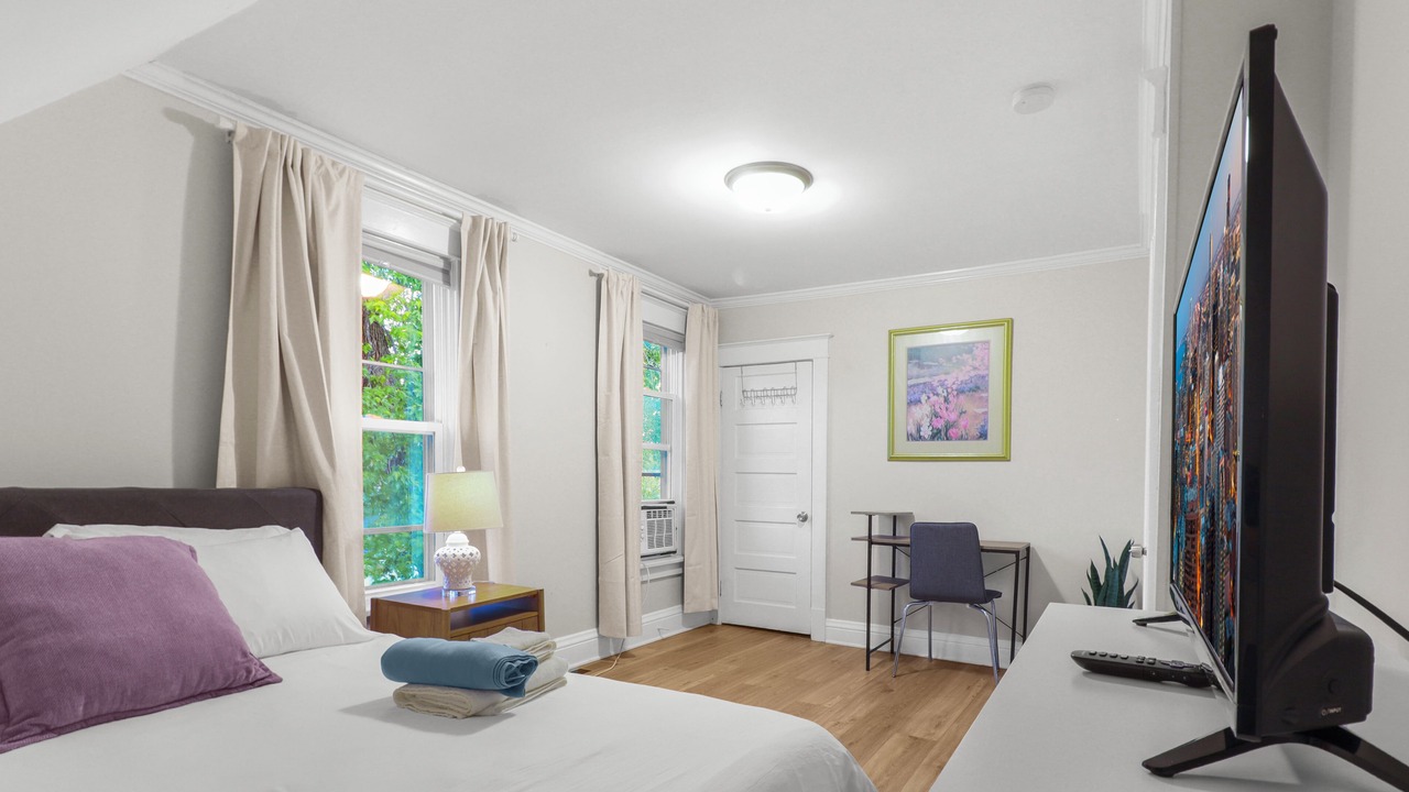 Photo of Bedroom in Libertyville