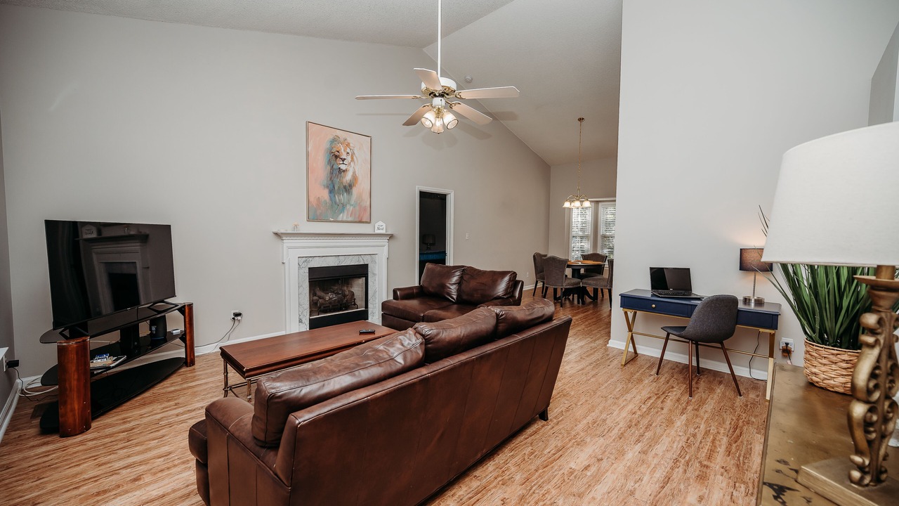 Photo of Livingroom in Willow Spring