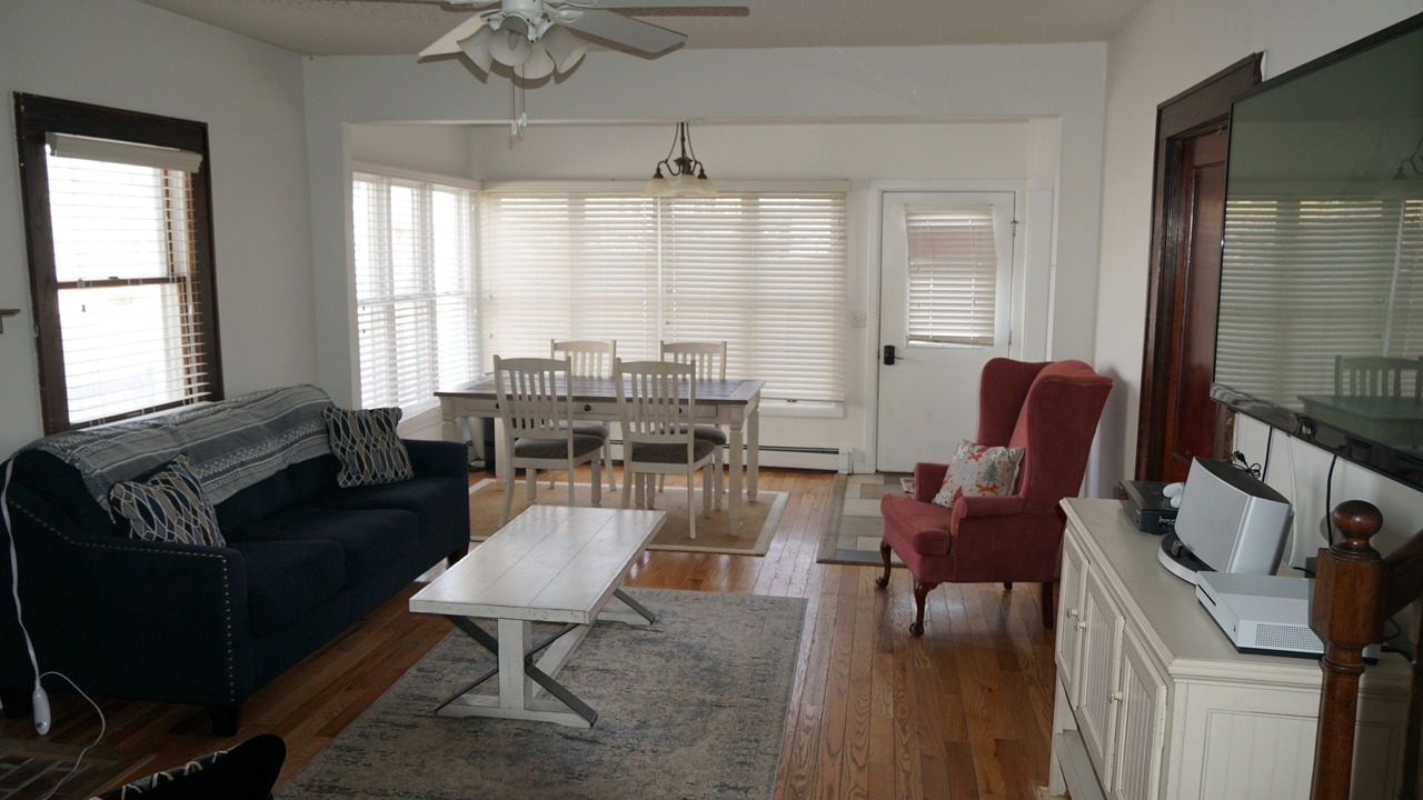 Photo of Livingroom in Lavallette