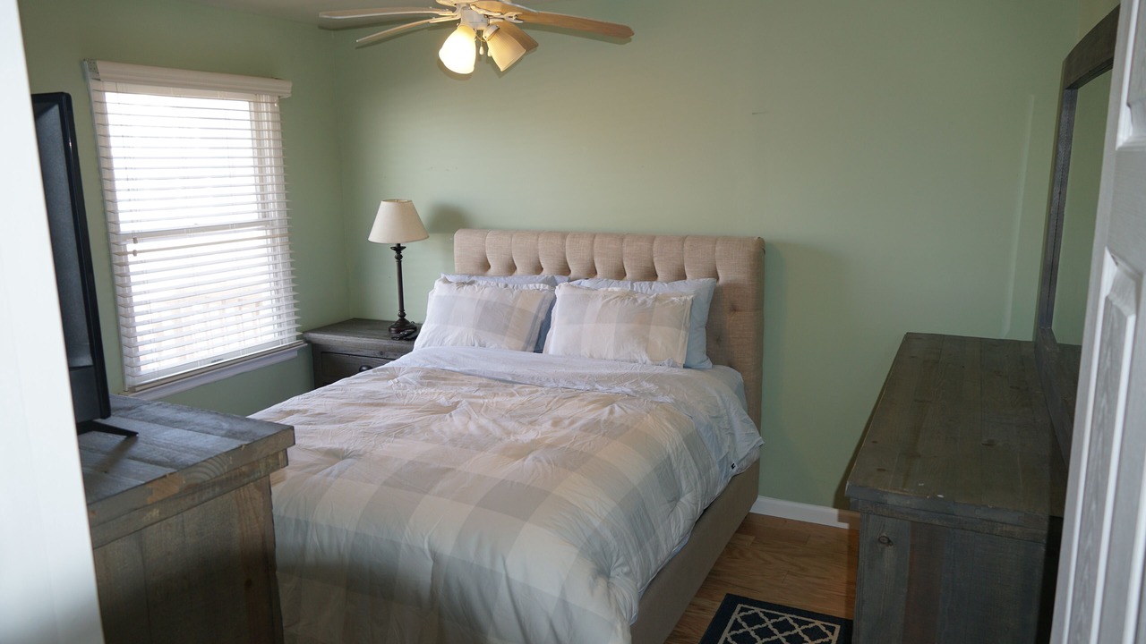 Photo of Bedroom in Lavallette