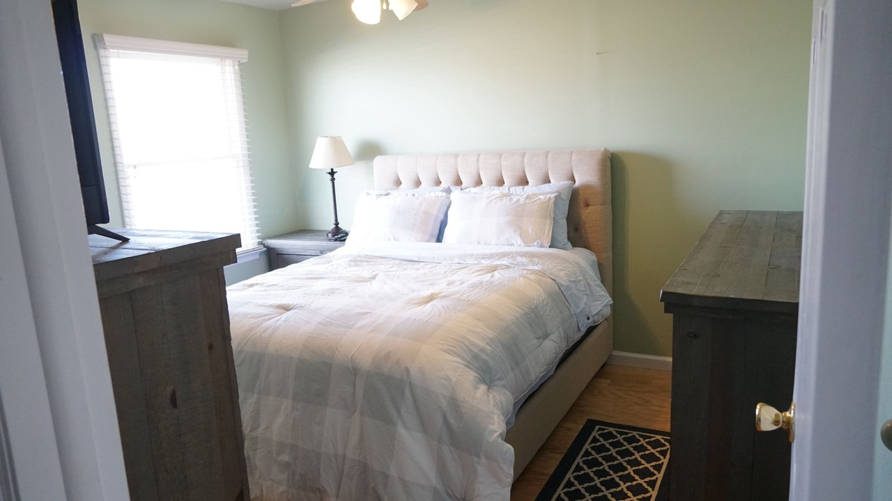Photo of Bedroom in Lavallette