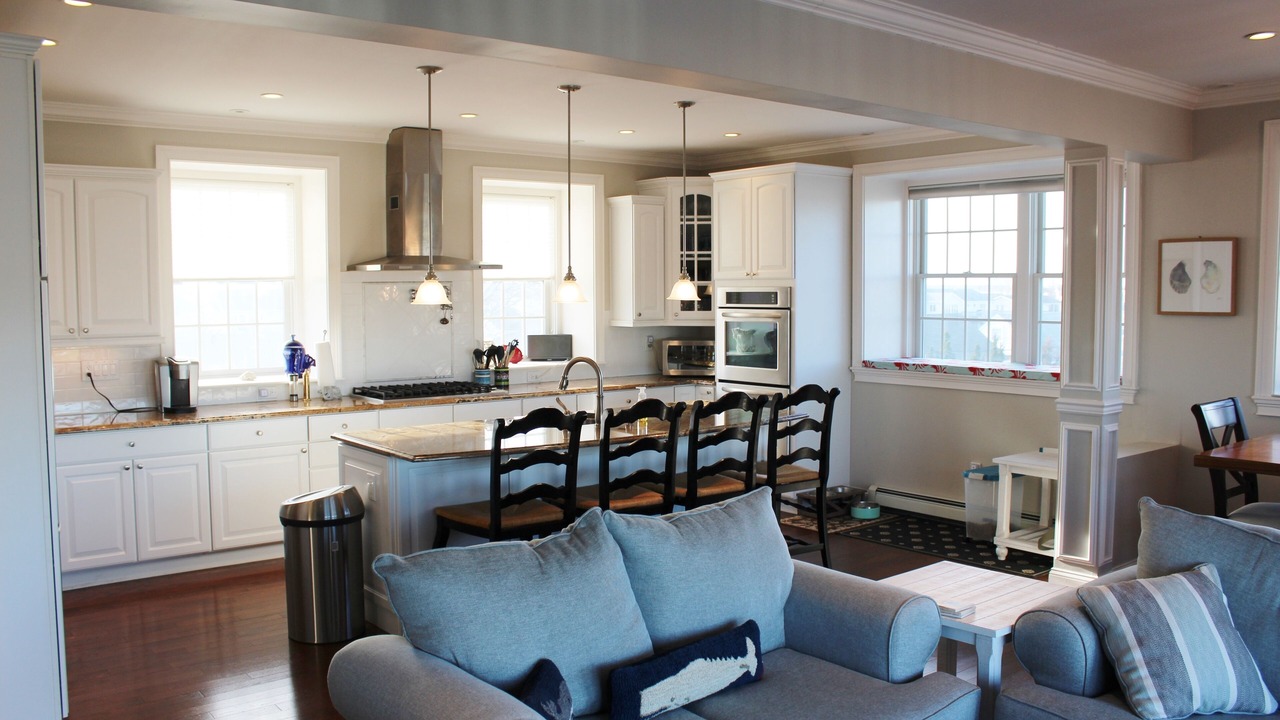 Photo of Livingroom in High Bar Harbor