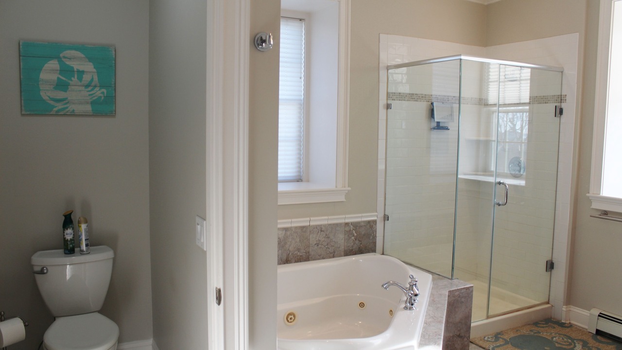 Photo of Bathroom in High Bar Harbor