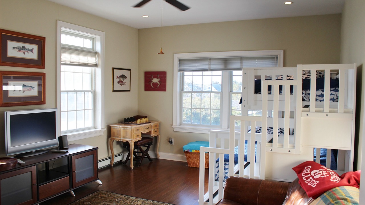 Photo of Livingroom in High Bar Harbor