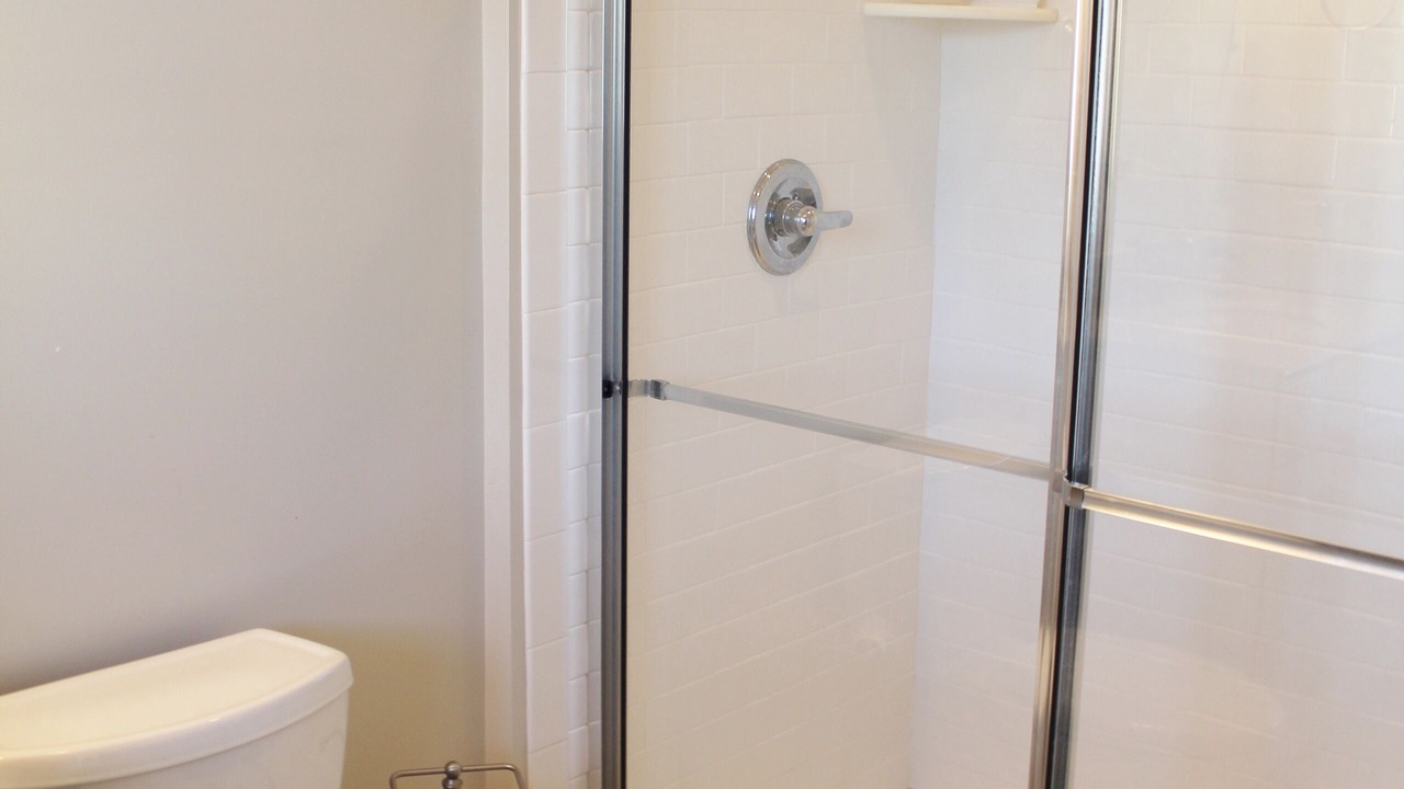 Photo of Bathroom in High Bar Harbor