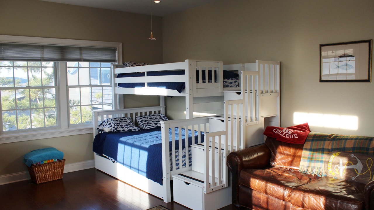 Photo of Bedroom in High Bar Harbor