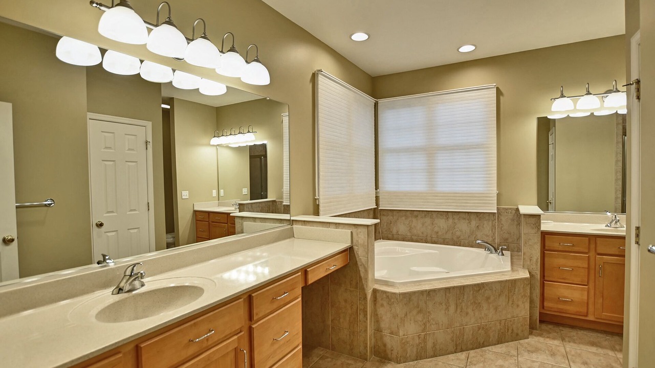 Photo of Bathroom in Ocean View