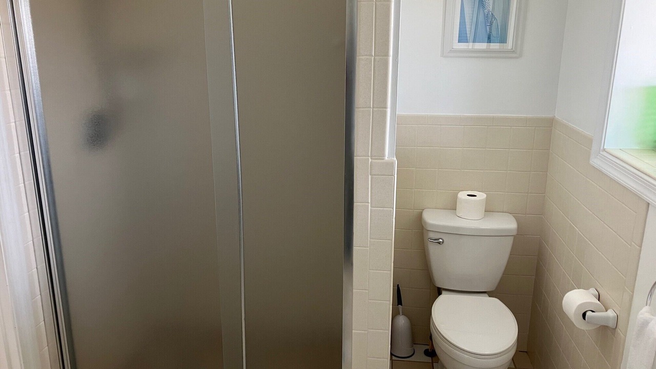 Photo of Bathroom in Slaughter Beach