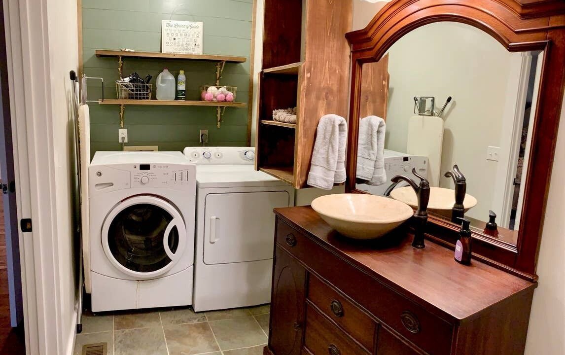 Photo of Bathroom in Fort Payne