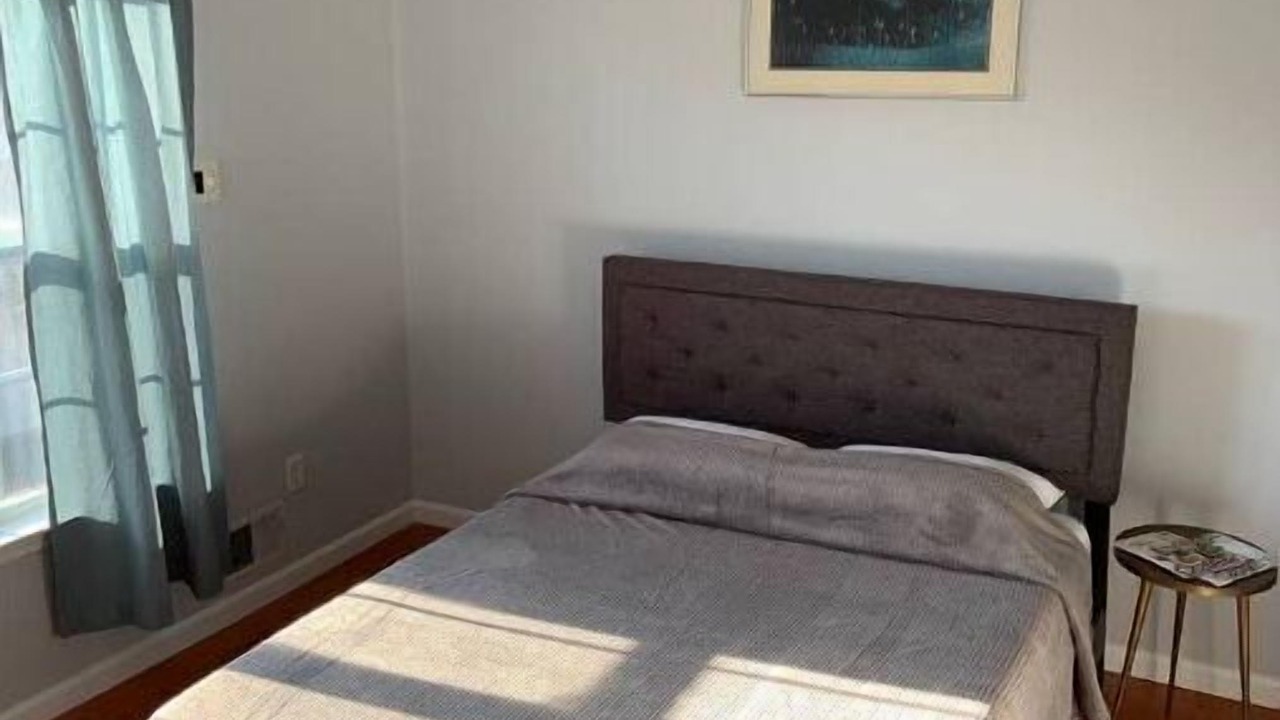 Photo of Bedroom in Rahway