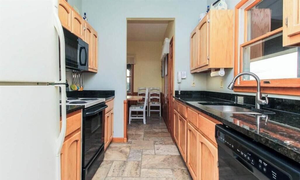 Photo of Kitchen in Corolla