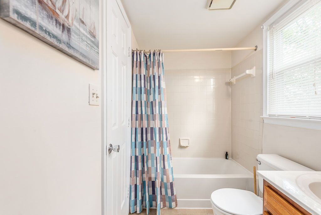 Photo of Bathroom in Old Town Fredericksburg