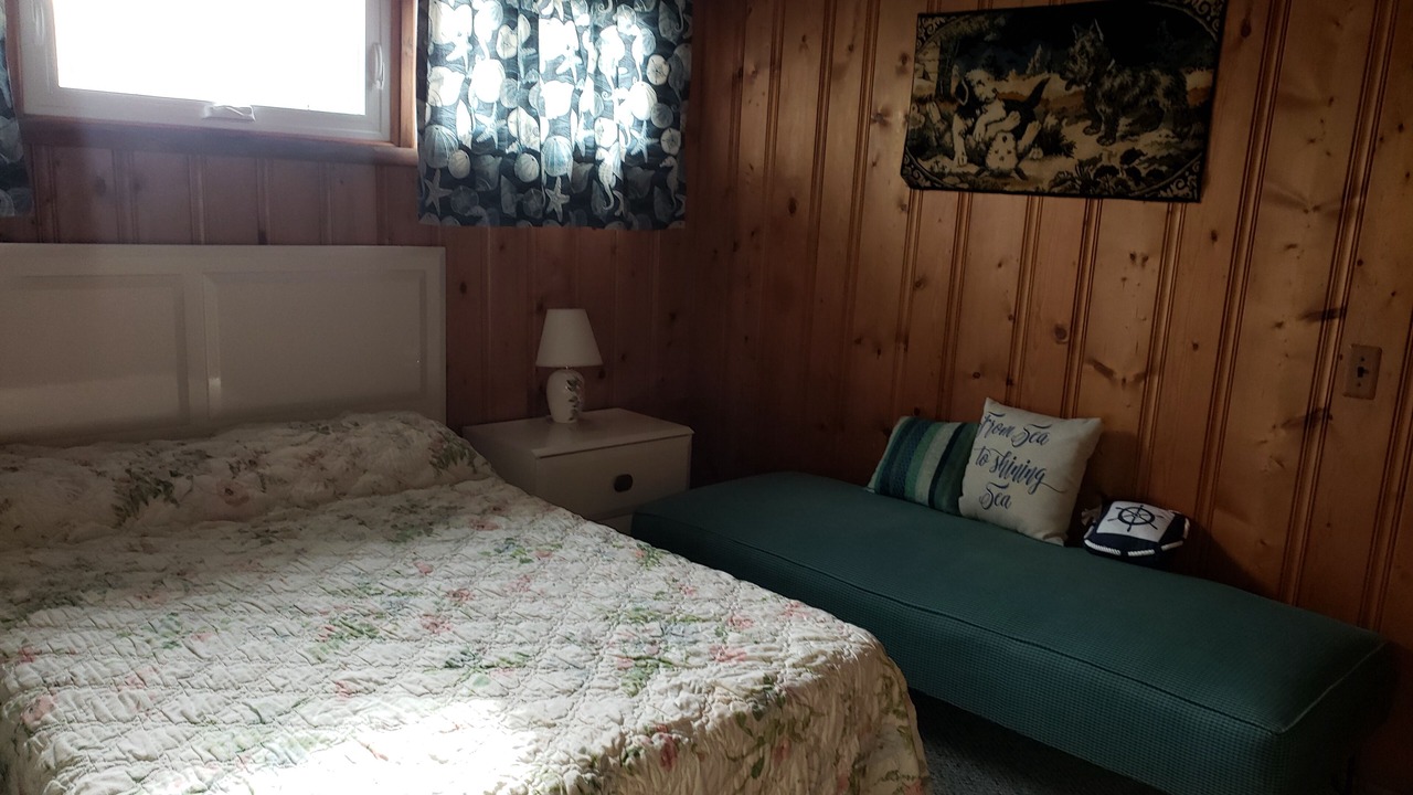 Photo of Bedroom in Dewey Beach