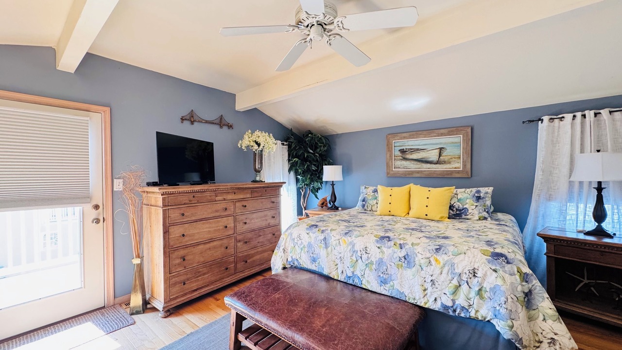 Photo of Bedroom in Townsend's Inlet
