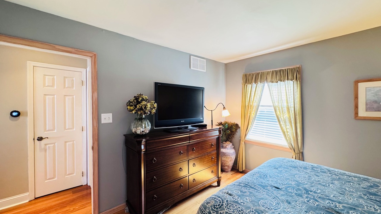 Photo of Bedroom in Townsend's Inlet
