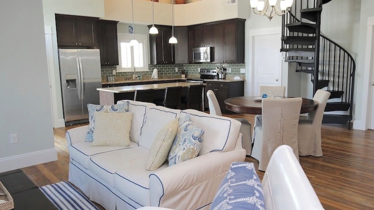 Photo of Livingroom in Corolla Light