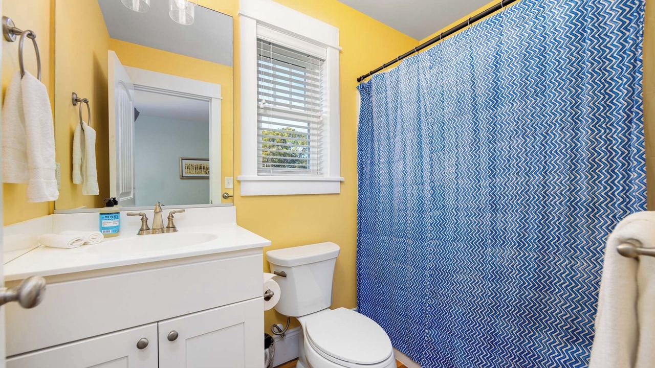 Photo of Bathroom in Corolla Light