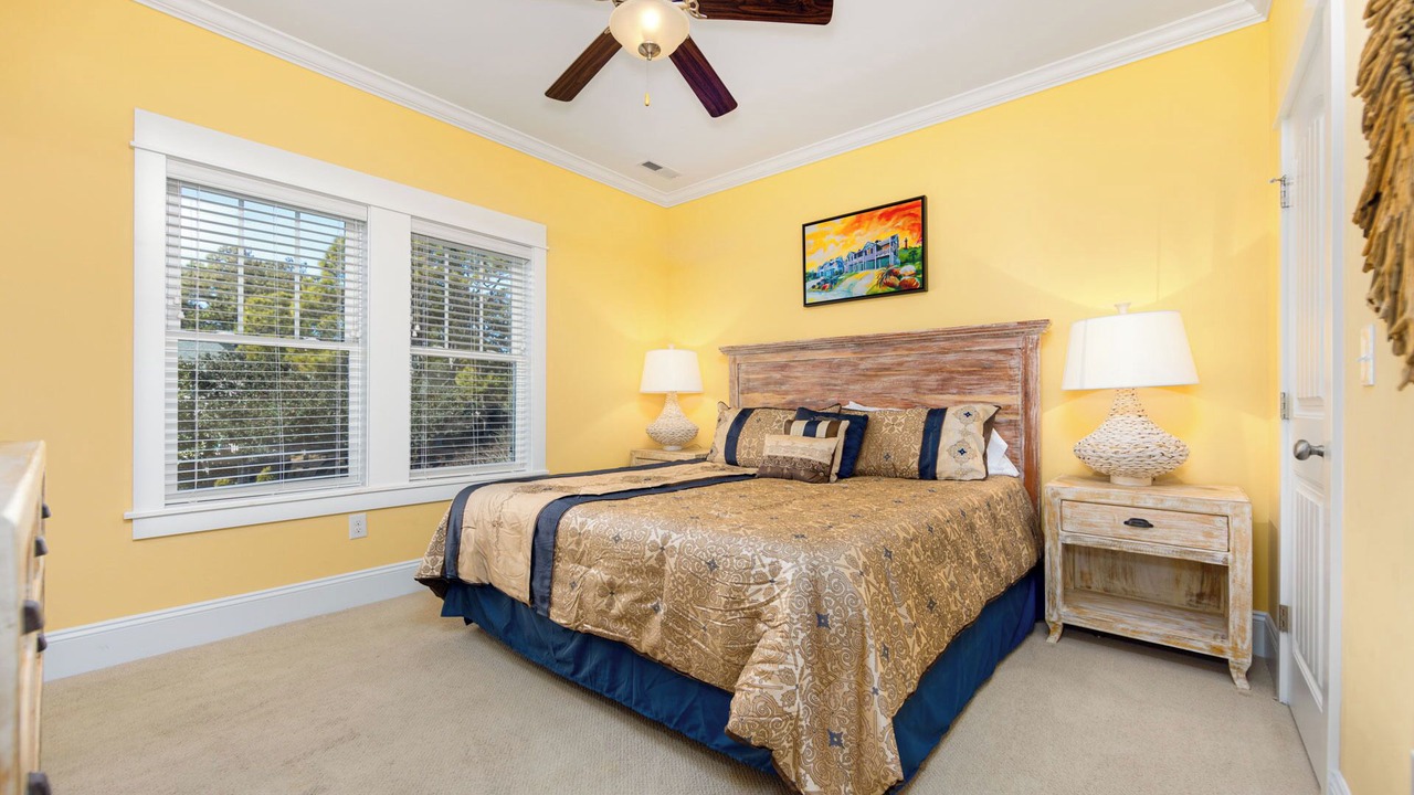 Photo of Bedroom in Corolla Light