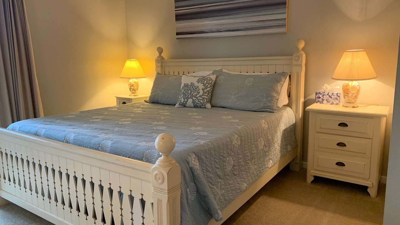 Photo of Bedroom in Palmetto Dunes