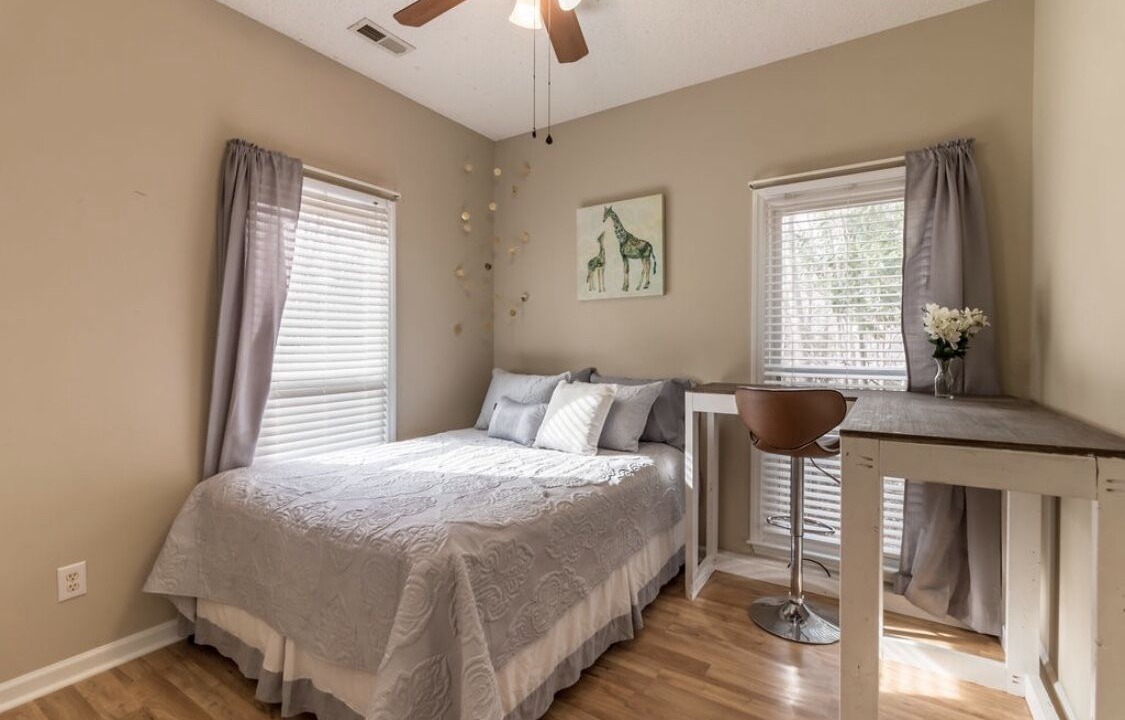 Photo of Bedroom in McCutcheon Field