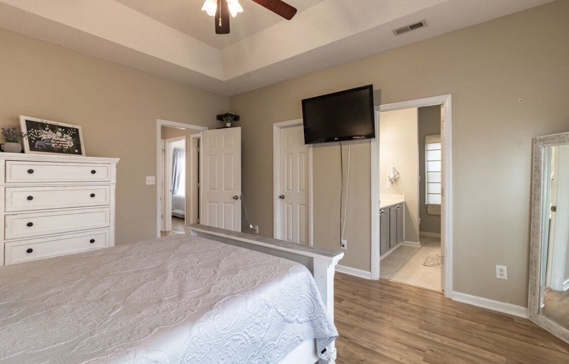 Photo of Bedroom in McCutcheon Field