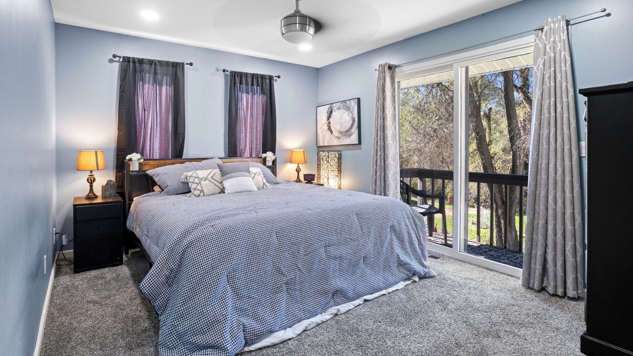 Photo of Bedroom in Hudson