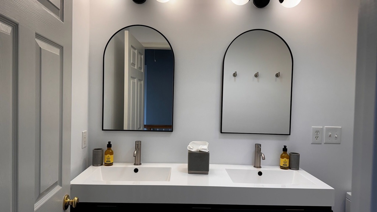 Photo of Bathroom in Normandy Beach