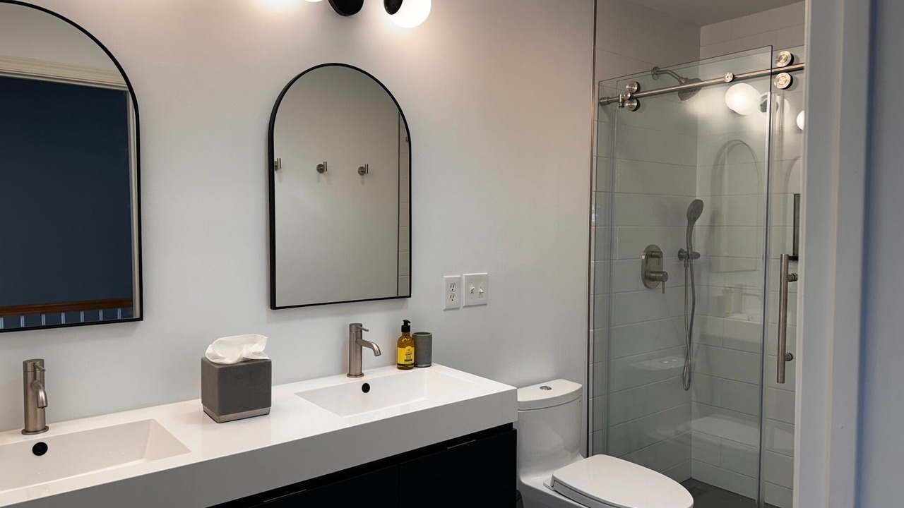 Photo of Bathroom in Normandy Beach