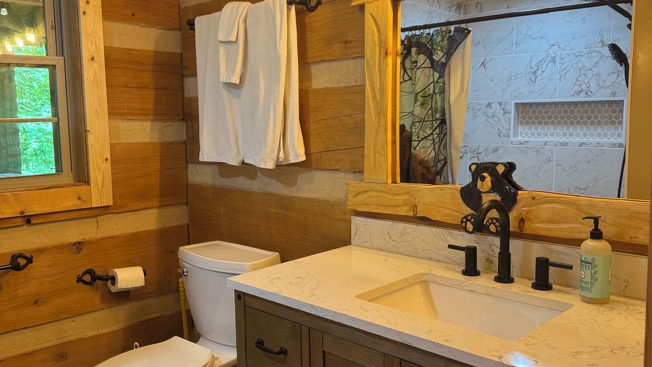 Photo of Bathroom in Seven Devils